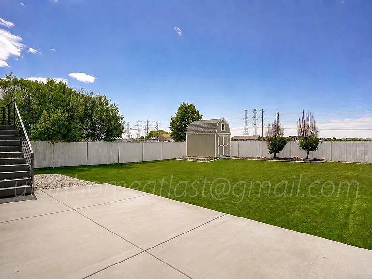 4353 S 3100 W — Photo 21