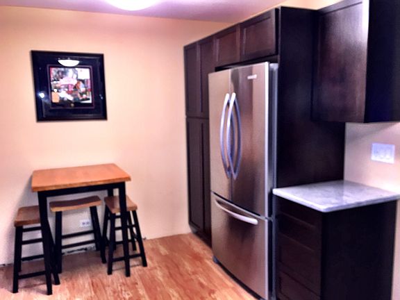 3rd image of 1006 Shannock Ln