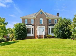 8061 Glengarriff Rd, Clemmons, NC 27012