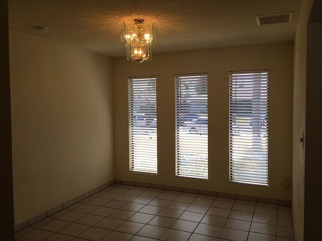2nd image of 2708 Carlisle Ct