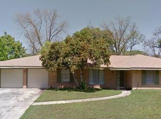 633 Rocklyn Dr, San Antonio, TX 78239