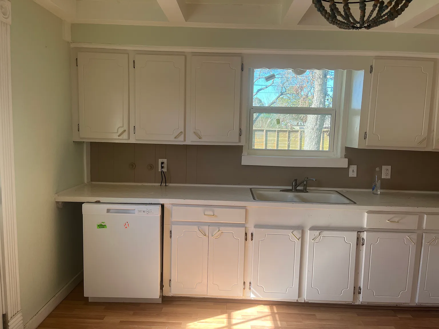 5022 Caroline St — Photo 4