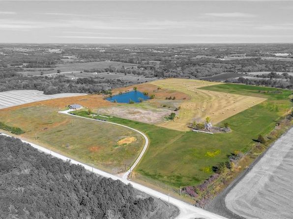 9530 NW Caldwell Rd, Kidder, MO 64649