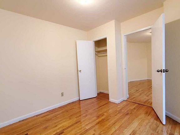 3rd image of 1642 Lexington Ave APT 6