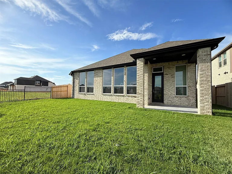 31207 Firefly Meadow Cir — Photo 33