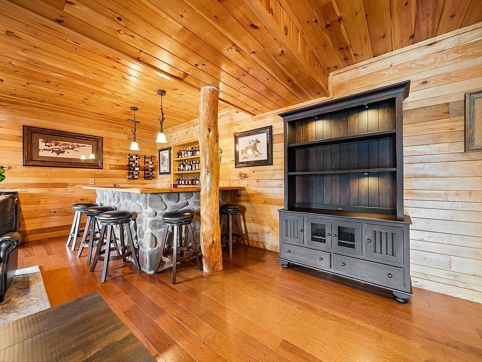 61st image of this home