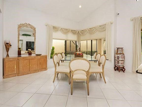 diningroom_700[1]