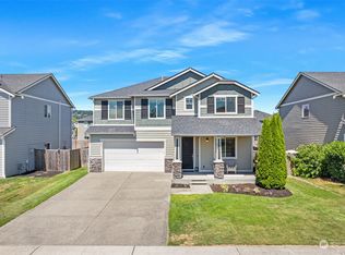 203 Gipple St NE, Orting, WA 98360