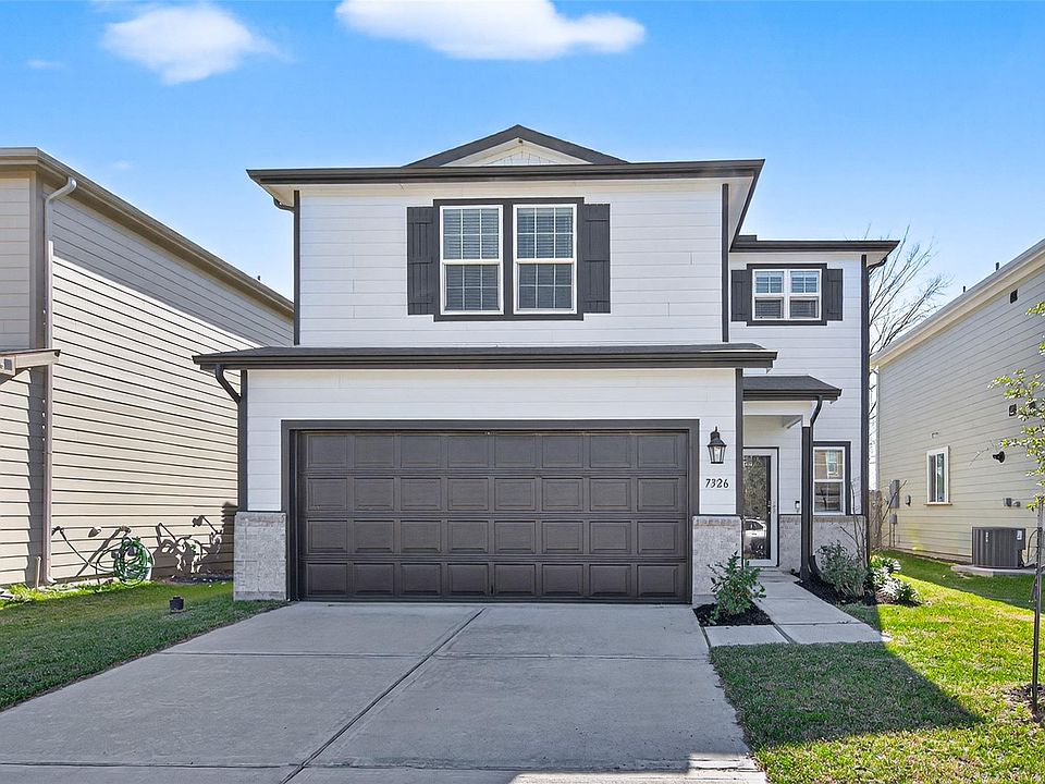 1st image of 7326 Madison Commons Ln