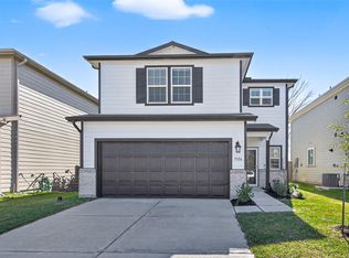 7326 Madison Commons Ln, Houston, TX 77075