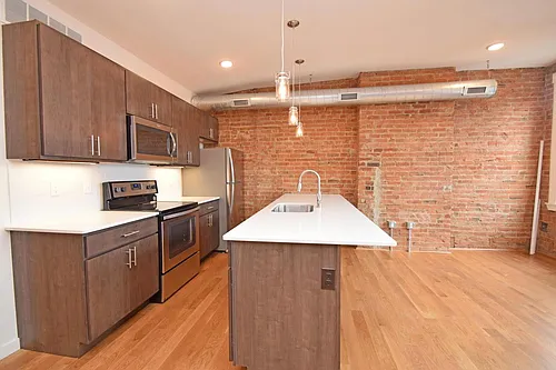 26 E 14th St #403 Photo 1