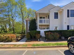 100 Westwick Ct UNIT 3, Sterling, VA 20165