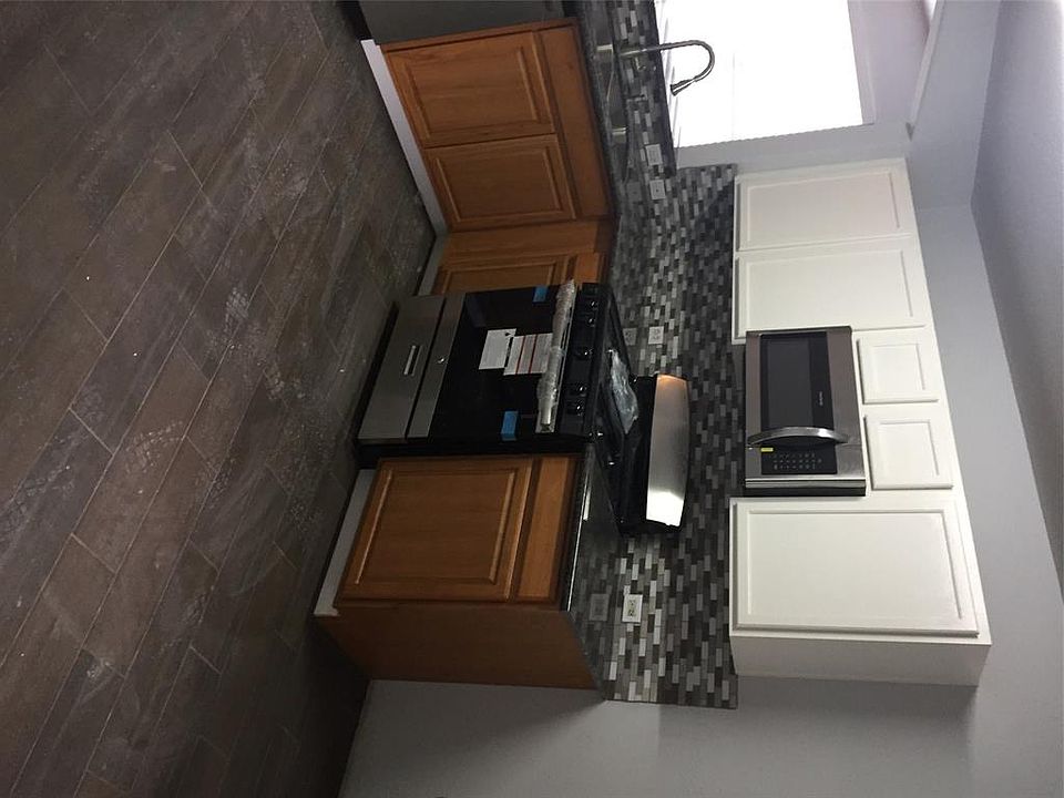 1st image of 10918 Creek Mist Dr