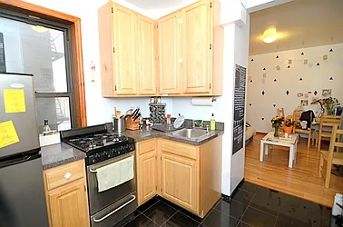 Rented by Wave Real Estate Group