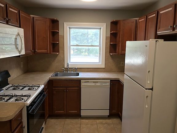 3rd image of 1585 W Highway 88 #5