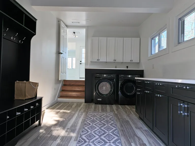 791 Longview Ave — Photo 22