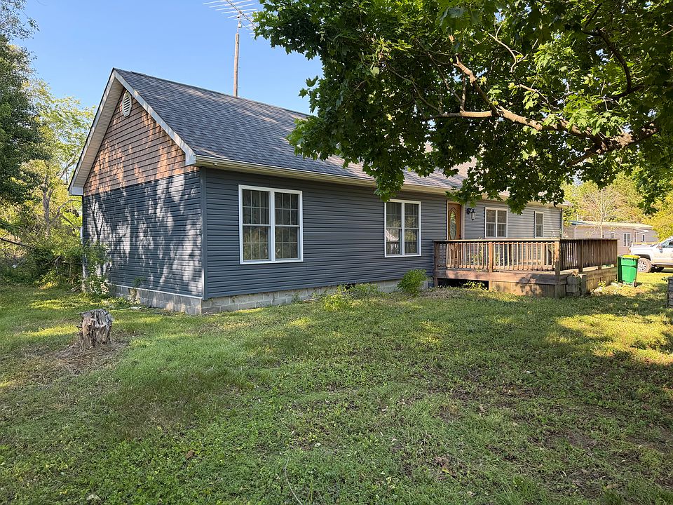 1st image of 22173 Jefferson Rd