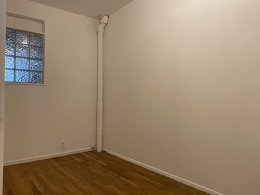 Rented by Corcoran | media 8