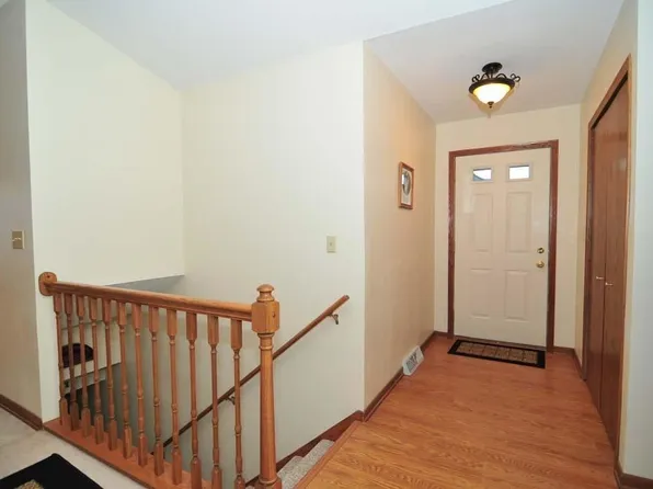 N114W15871 Red Oak Cir, Germantown, WI 53022