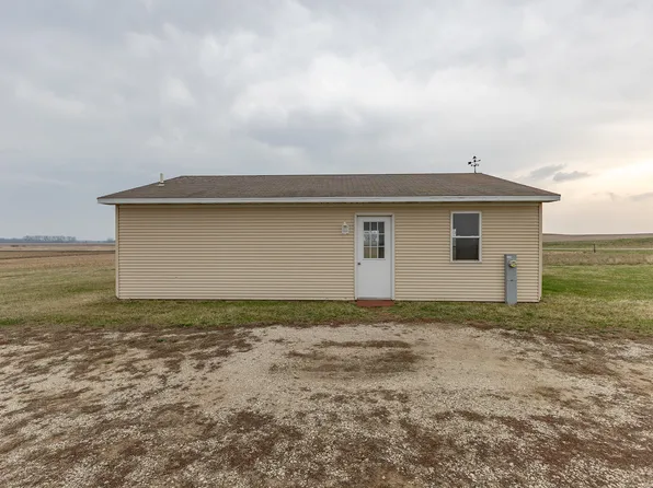 22308 N 2120th Ave, Atkinson, IL 61235