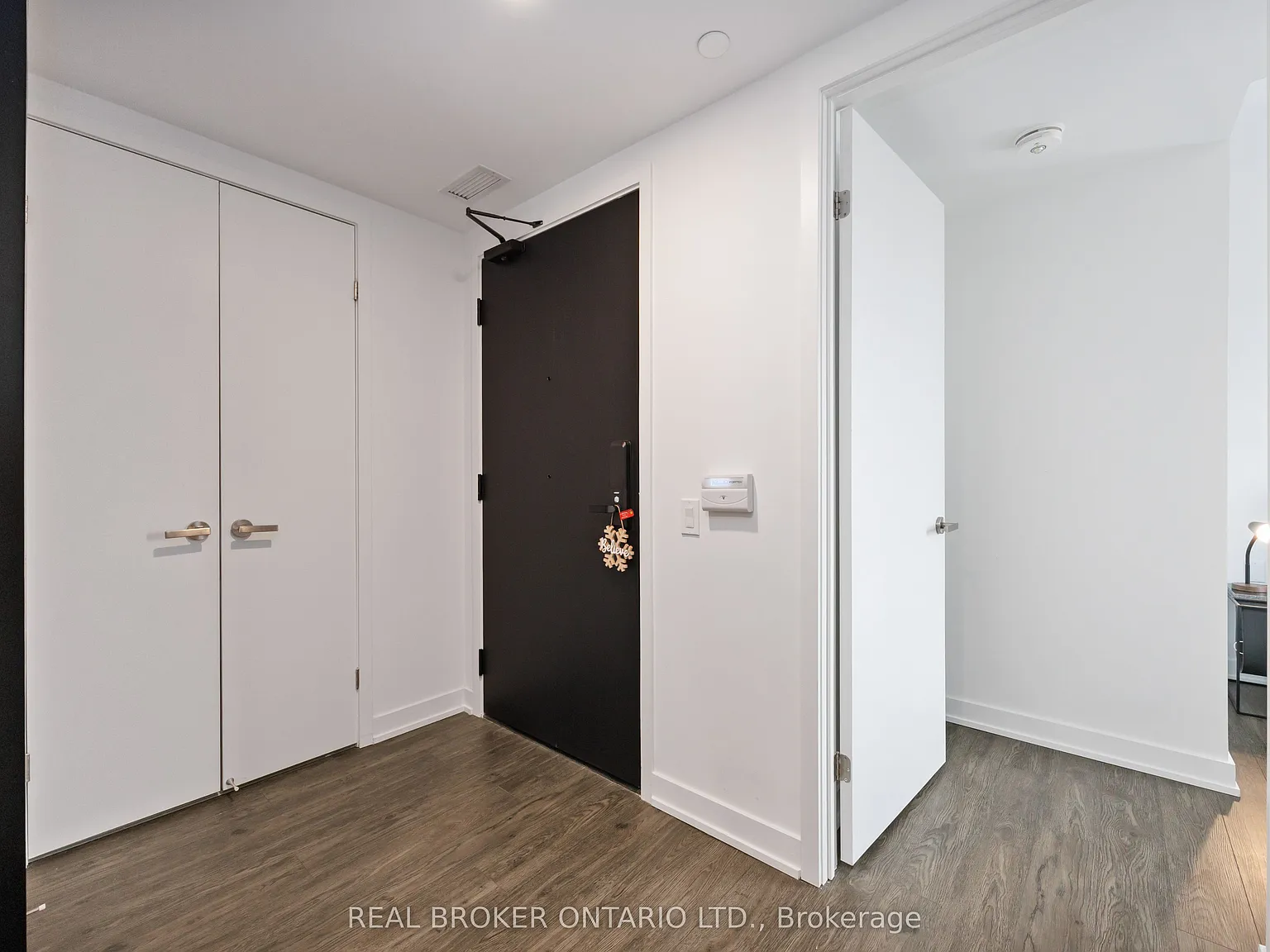 3 bed, $4,200 — Photo 3