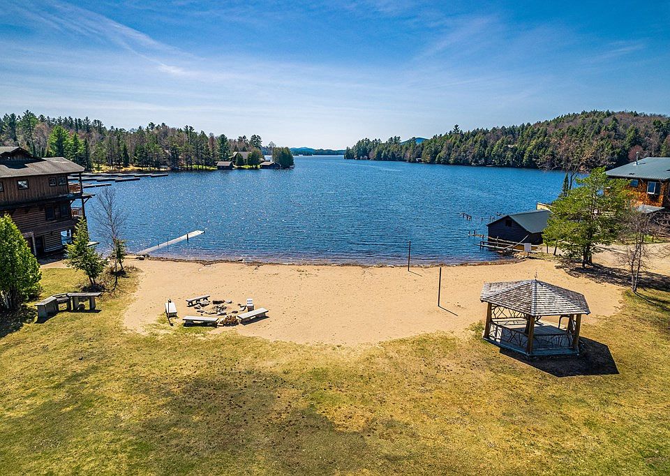 31 Bayside Dr Saranac Lake, NY Zillow Apartments for Rent in