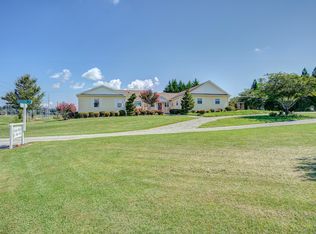 8390 Snapps Ferry Rd, Chuckey, TN 37641