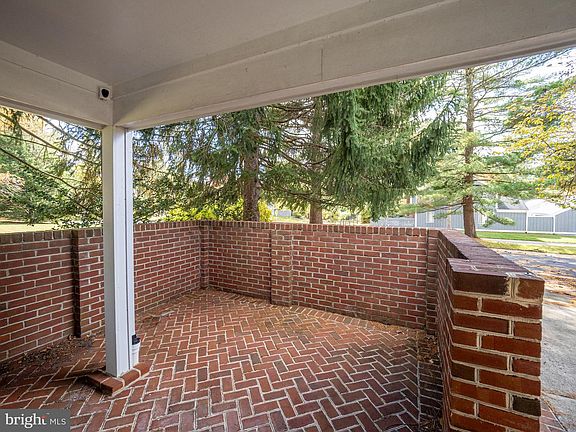 4th image of 20638 Highland Hall Dr