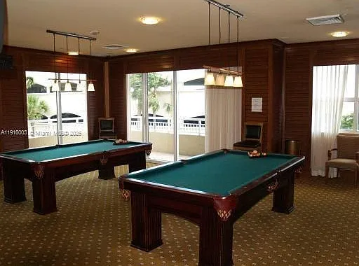 19501 W Country Club Dr #Penthouse 06 — Photo 26