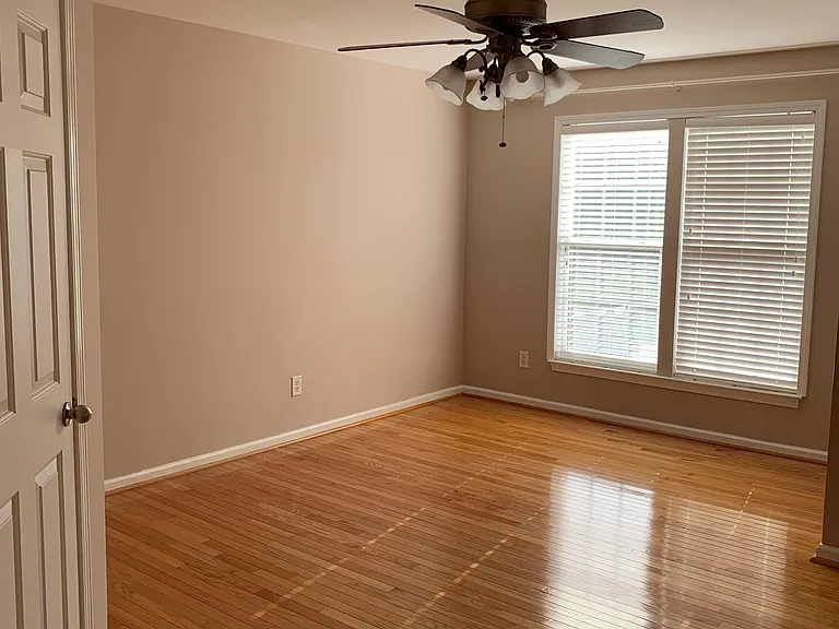 102 S Arcadian Way — Photo 19