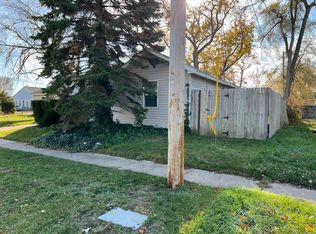 150 Frontenac St SE, Wyoming, MI 49548