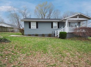 170 Ash St, Calvert City, KY 42029