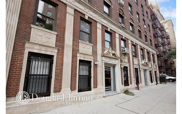 Rented by Douglas Elliman | media 35