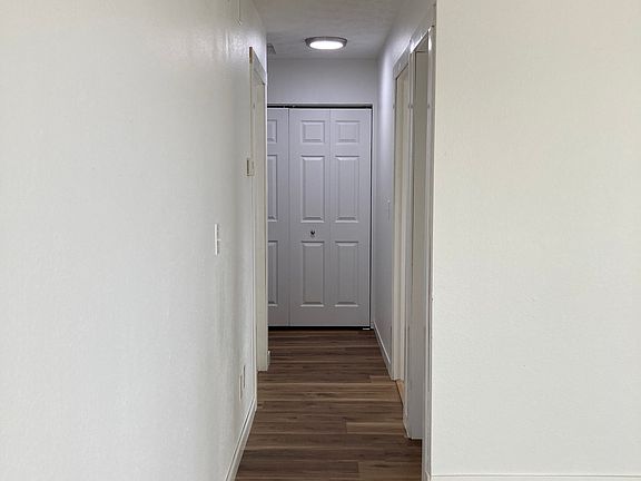 4th image of 7531 Peck Ave APT 4