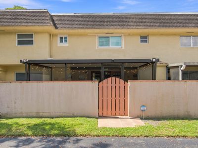 7175 Nova Drive, Davie, FL, 33317