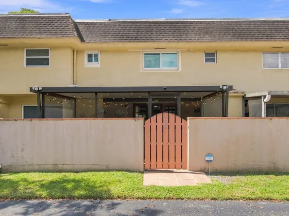 7175 Nova Drive, Davie, FL 33317