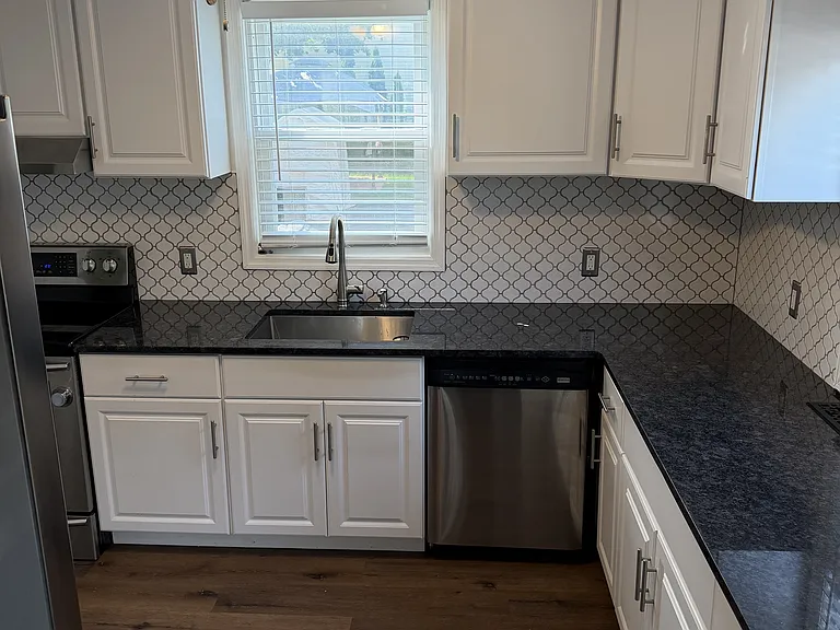 411 Madison St #1 — Photo 11