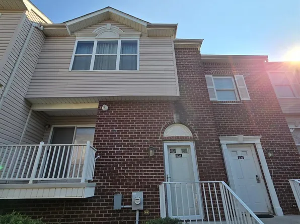 534 Great Beds Ct, Perth Amboy, NJ 08861