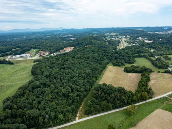 1050 Old Knoxville Hwy, Greeneville, TN 37743