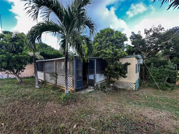 715 Bravos De Btm #B, Vieques, PR 00765