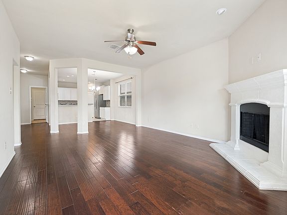 5th image of 9909 Copperhead Ln