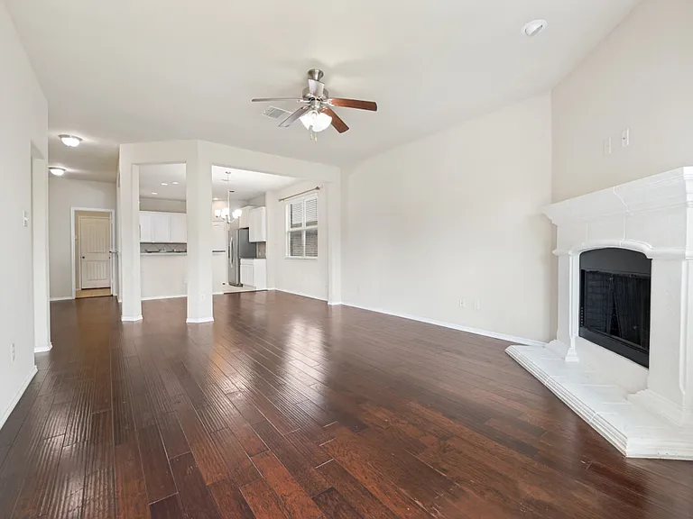 9909 Copperhead Ln — Photo 5