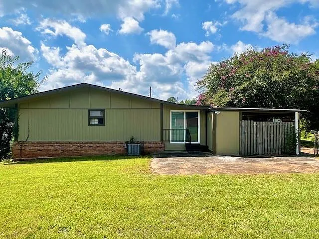 1597 Gilston Ct — Photo 13