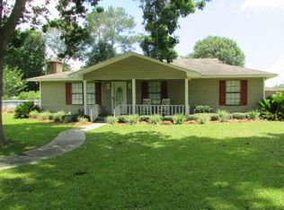 142 Joseph Cir, Glennville, GA 30427