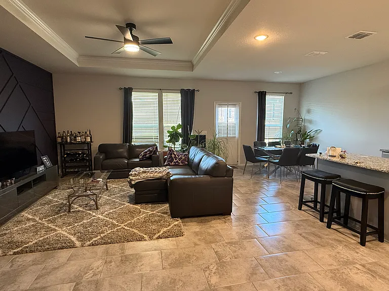 5612 Apple Grove Way — Photo 4