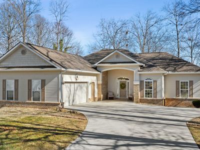227 Saligugi Cir, Loudon, TN, 37774