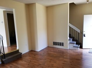 33 Ellen Heath Dr, Matawan, NJ 07747