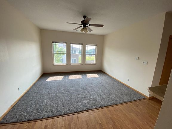 2nd image of 2321 Bristol Dr Unit 201
