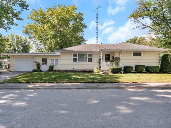 1320 Butler St, Morris, IL 60450