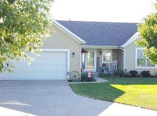 4679 Red Bud Ct N, Middleville, MI 49333